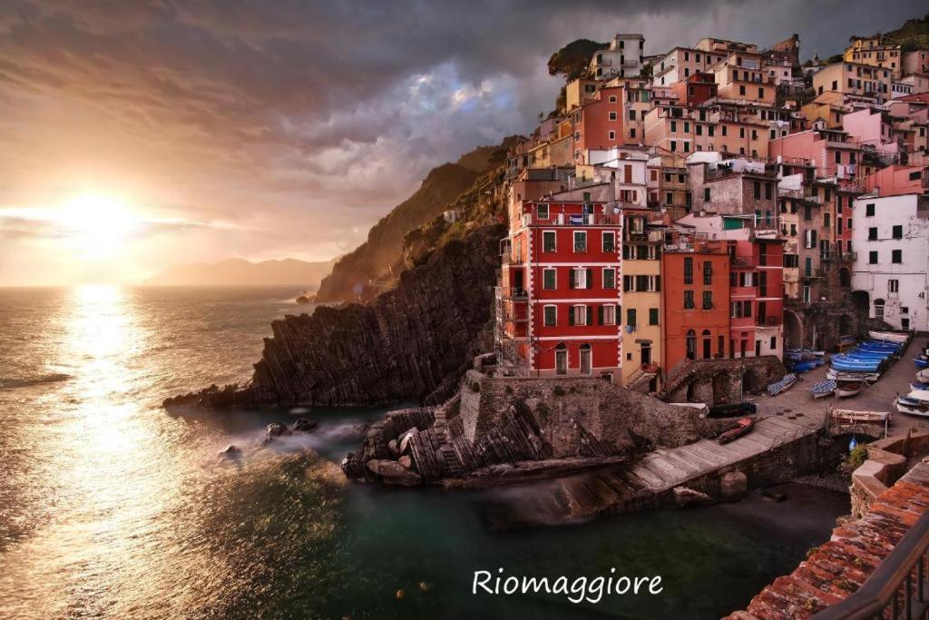 Апартаменты Cinque Terre Bridge Специя Экстерьер фото